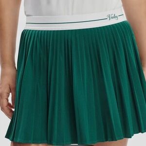 Varley Women's Mini Tennis Skirt - Green, Never worn